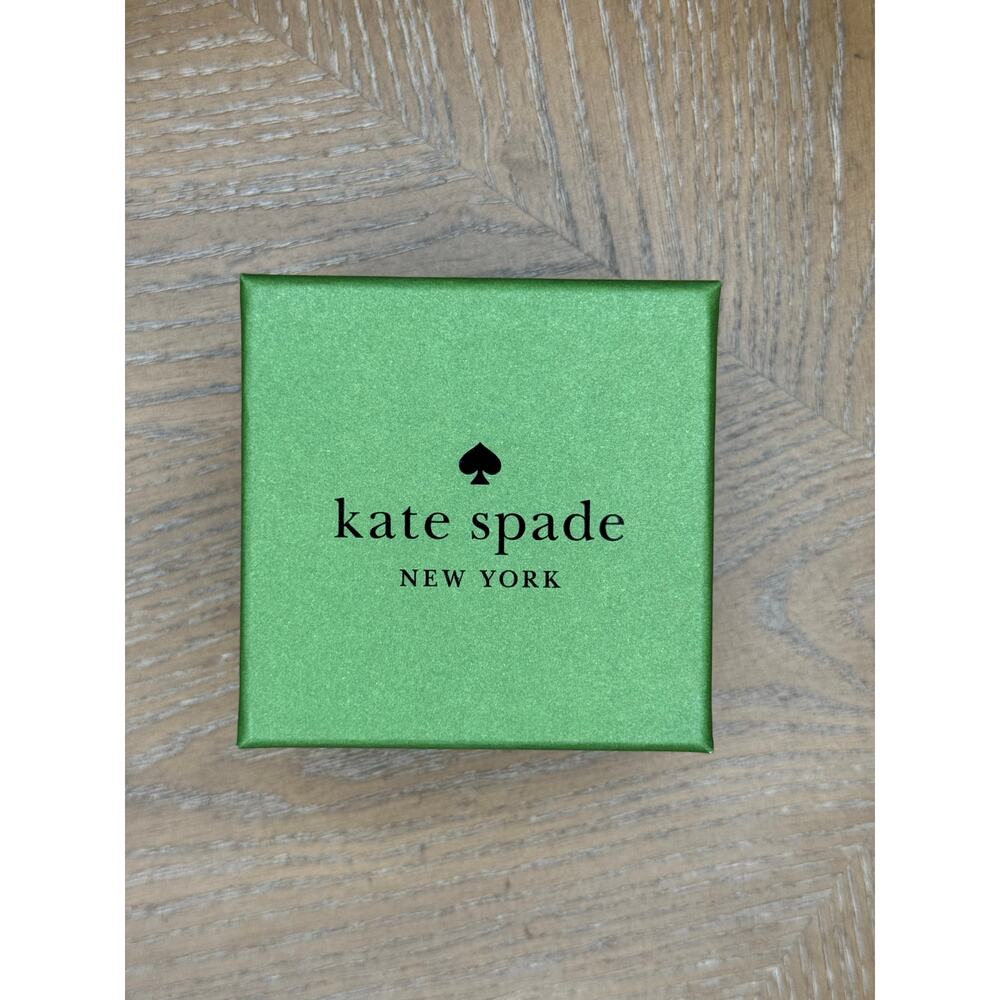 Kate Spade New York Cream Gold Pearl Floral Stud Earrings Jeweled Stencil NIB - Picture 3 of 3